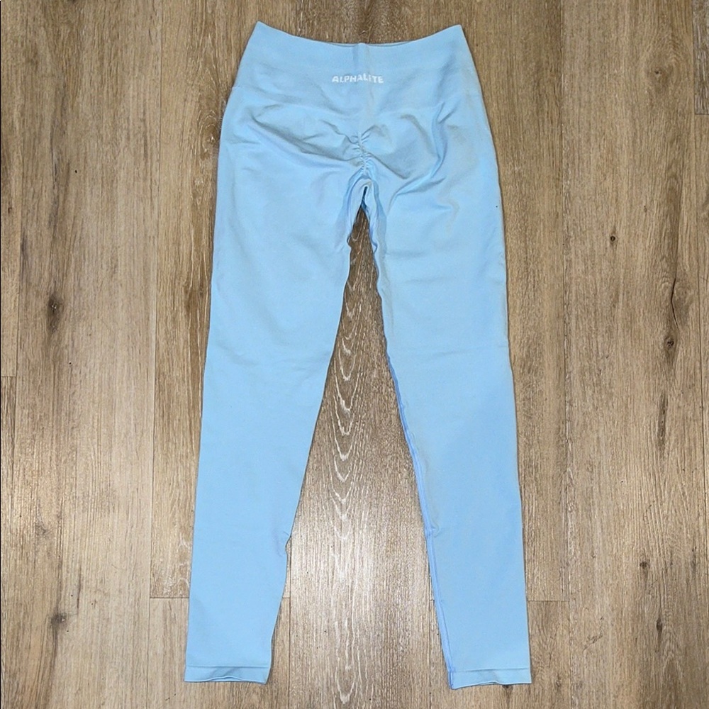 Alphalete Arctic Blue Amplify Leggings L